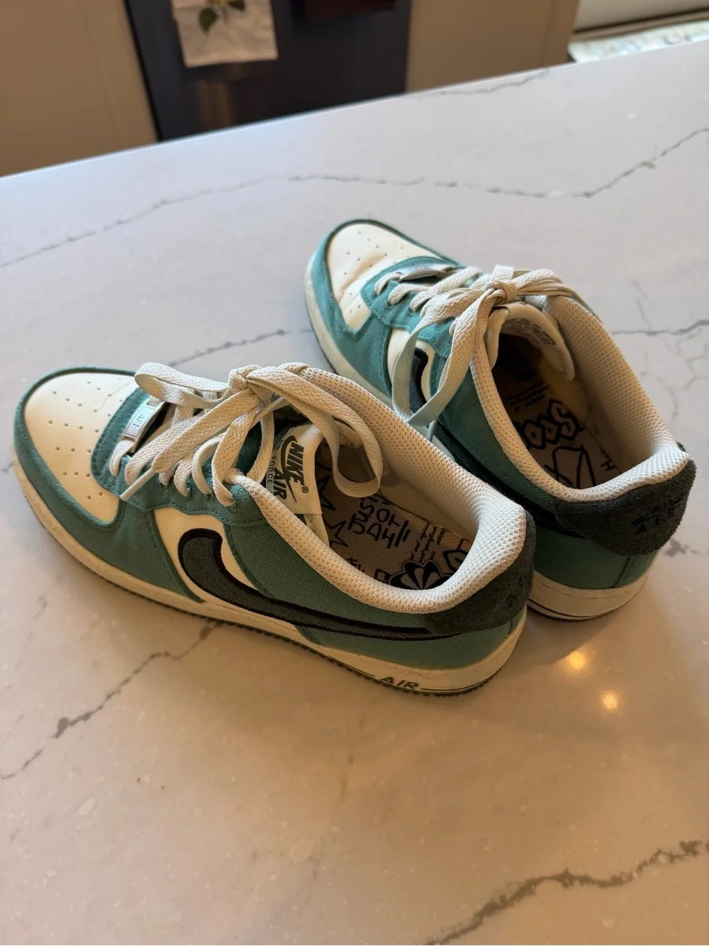 Nike Kids Low-Top Teal, Cream & Black Sneakers